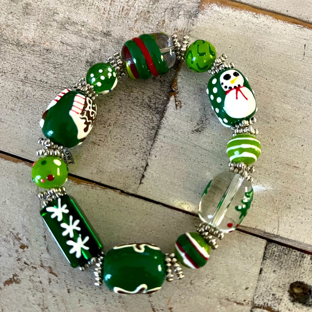 Christmas stretch bracelet🎄☃️🎄